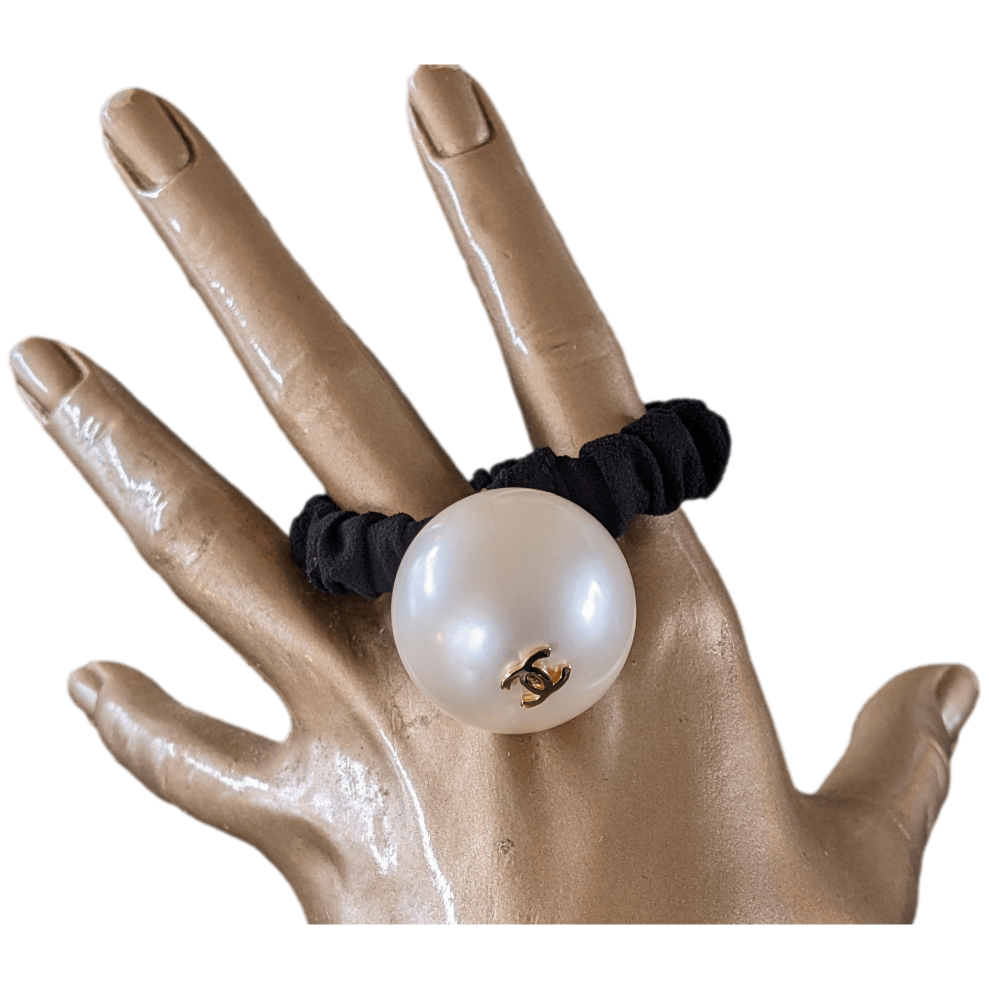 CHANEL Huge Pearl ChouChou CC Logo Hair Tie