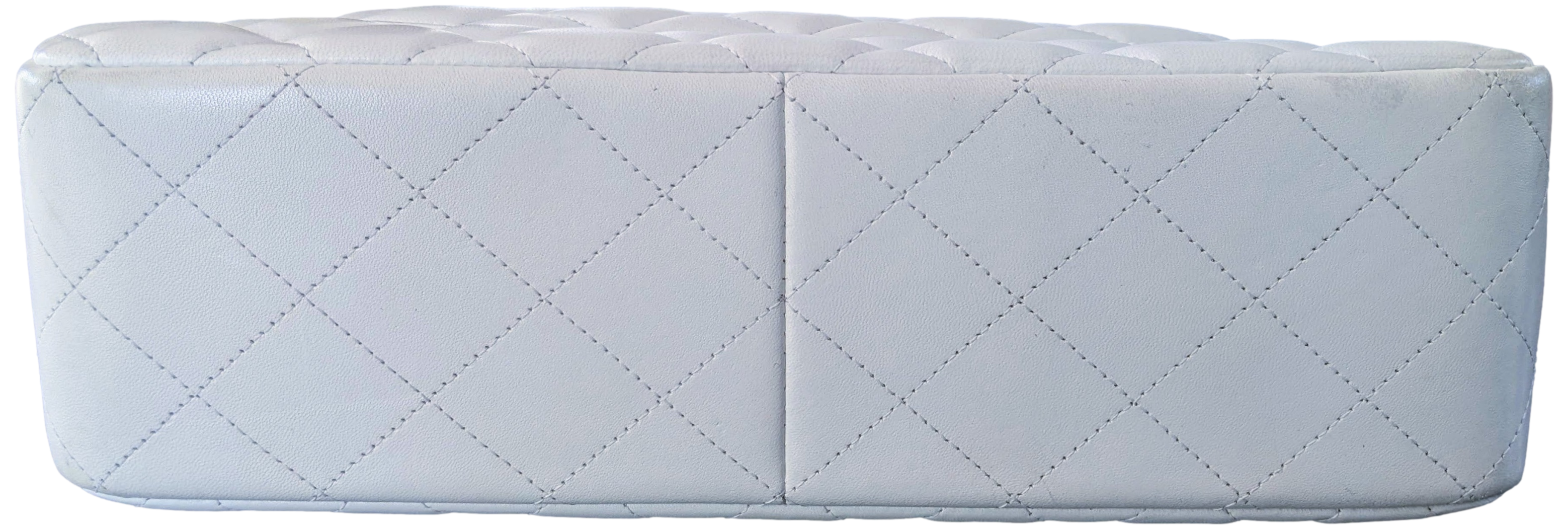 CHANEL TIMELESS CLASSIQUE JUMBO White Shoulder Bag PHW