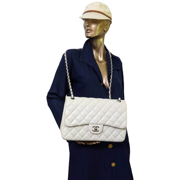 CHANEL TIMELESS CLASSIQUE JUMBO White Shoulder Bag PHW