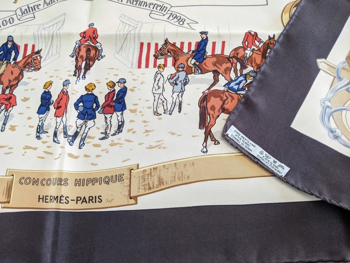 Hermes 1998 Special Issue 100 Jahre Aachen- Laurensberger Rennverein CONCOURS HIPPIQUE by Lamotte Twill 90, RARE in Box!