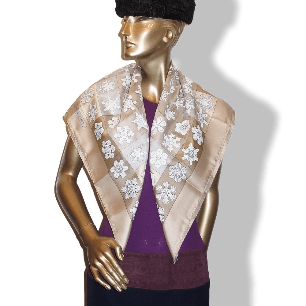 Hermes Feux de l'Hiver by Christiane Vauzelles Twill 90