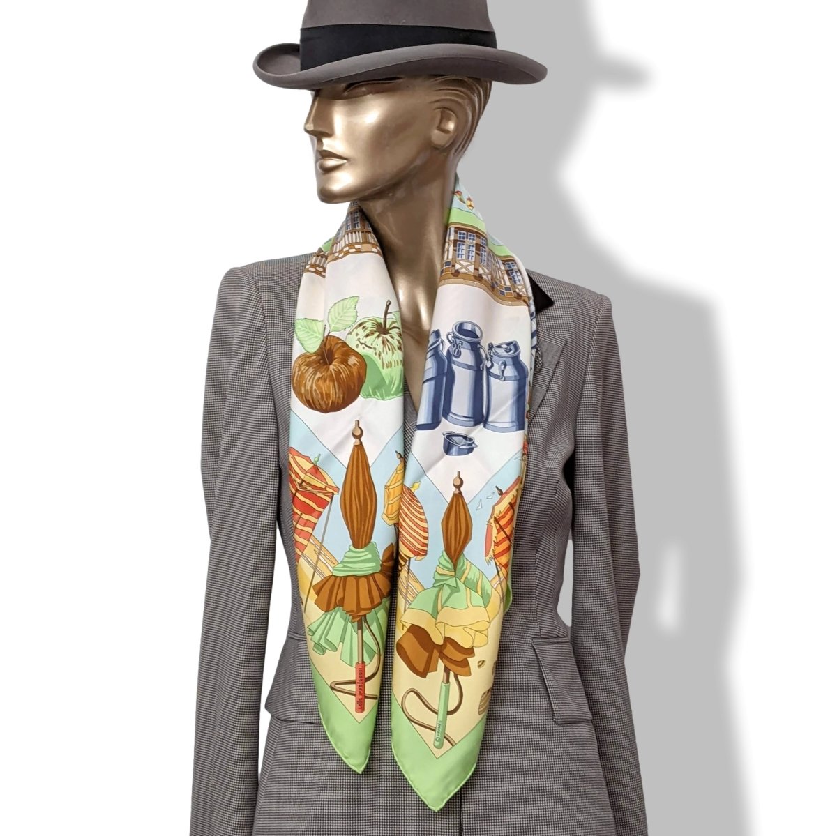 Hermes 1999 Pistache/Blanc/Multi Limited to Deauville Charmes des plages Normandes Twill 90, NIB!