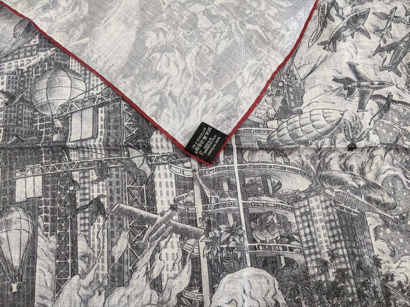 Hermes 2019 Grey/White/Red NOTHING BUT A DREAMER by Maylis Vigouroux 70% Cashmere/30% Silk Carre H 100 cm, New!