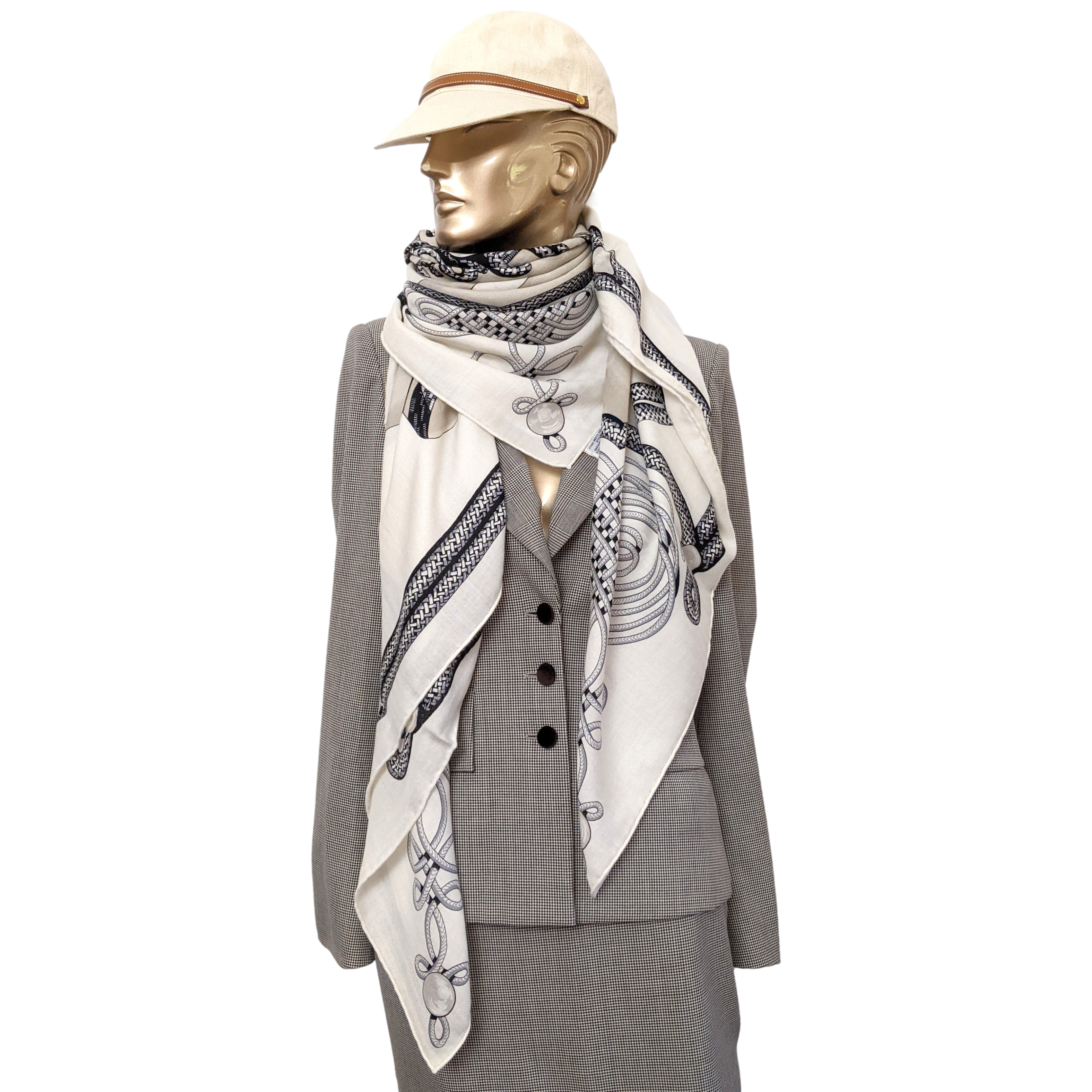 Hermes 2015 Blanc/Noir "Brandebourg" by Caty Latham Cashmere Shawl 140 x 140 cm