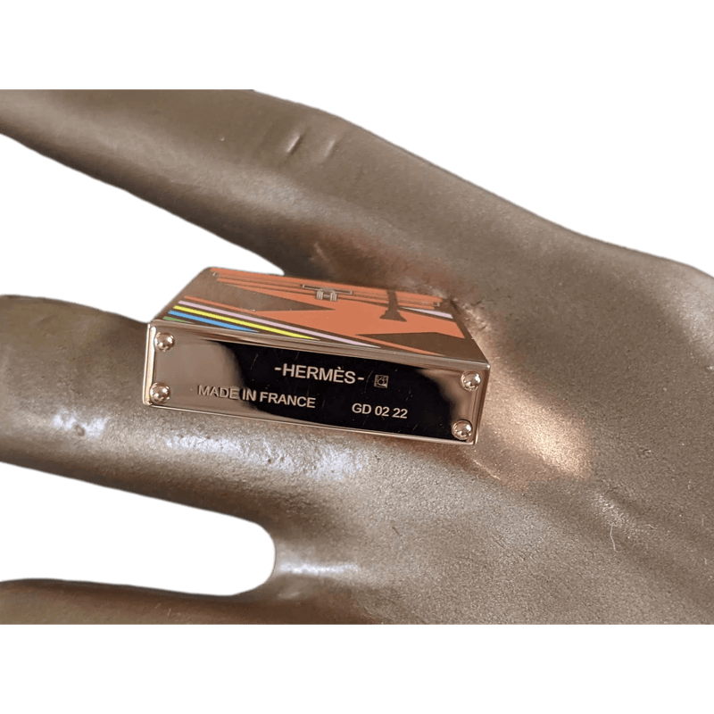 HERMES Curiosite Kelly Laque H Vibration charm