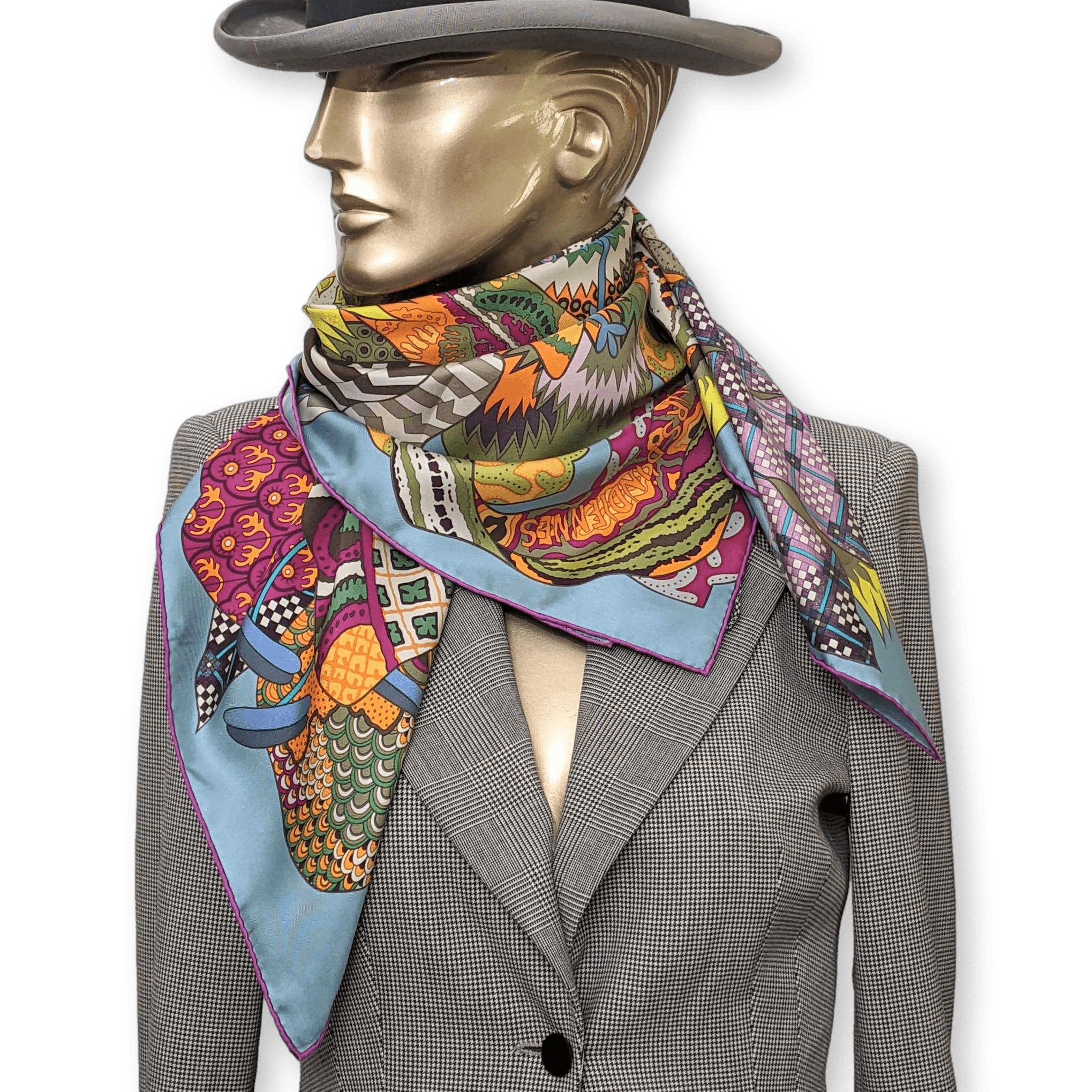 HERMES 2011 Fuchsia/Blue Fleurs d'Indiennes Twill Scarf 90 x 90 cm