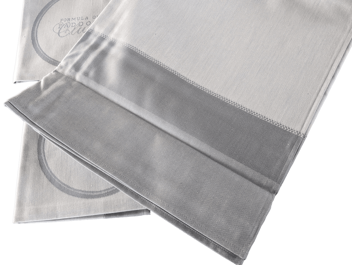 HERMES x FORMULA ONE PADDOCK CLUB VIP Tablecloth & 6 Napkins