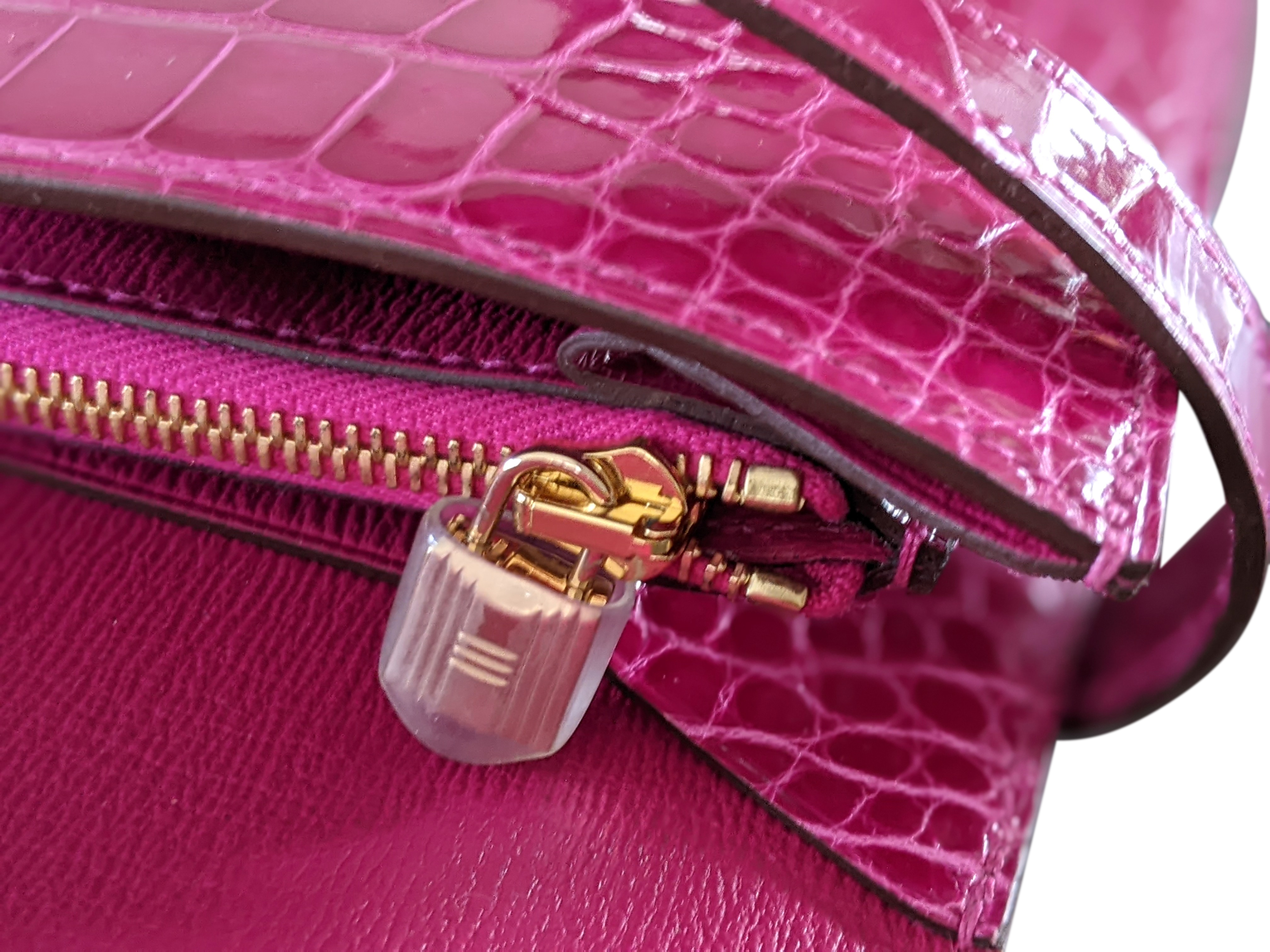 Hermes [L33] Rose Scheherazade Fuchsia Alligator "Kelly Classic Wallet " Evening Clutch Bag GHW