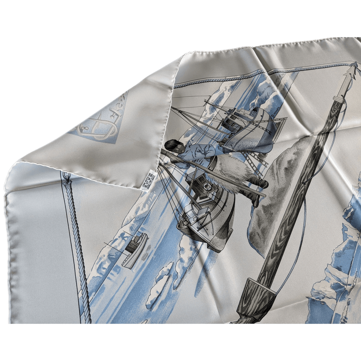 HERMES GRONLAND 2000s Twill Silk with Blanc Matte Overlay Carre 90 x 90 cm