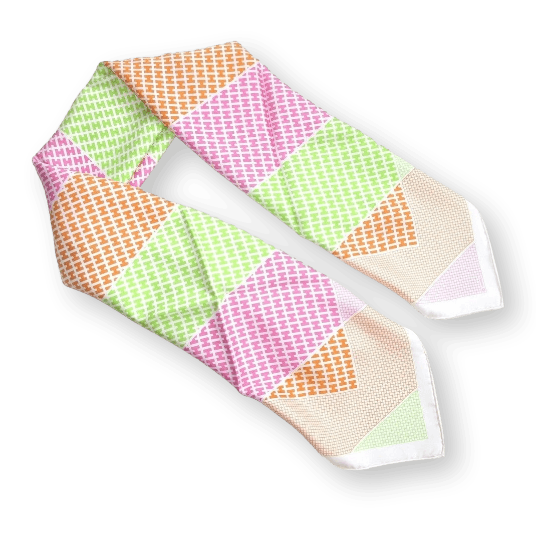 Hermes 2005 Rose/Green/Orange H en Biais Twill 90cm