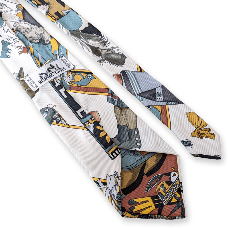 HERMES  1990s Kachinas by Oliver Kermit Print Twill Silk Tie 9 cm