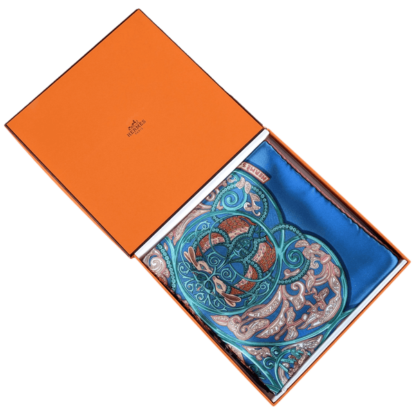 HERMES 2010 Blue La Charmante aux Animaux by Annie Faivre Twill Silk Scarf 90 x 90 cm