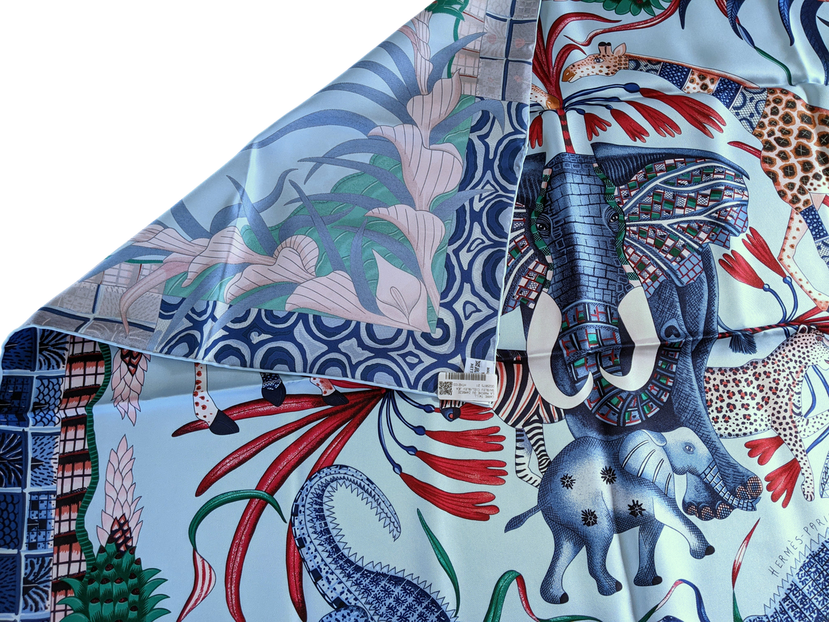 Produits Hermes Bleu Ciel/Bleu Jean " La Marche du Zambeze " by Ardmore Artists Twill 90cm,