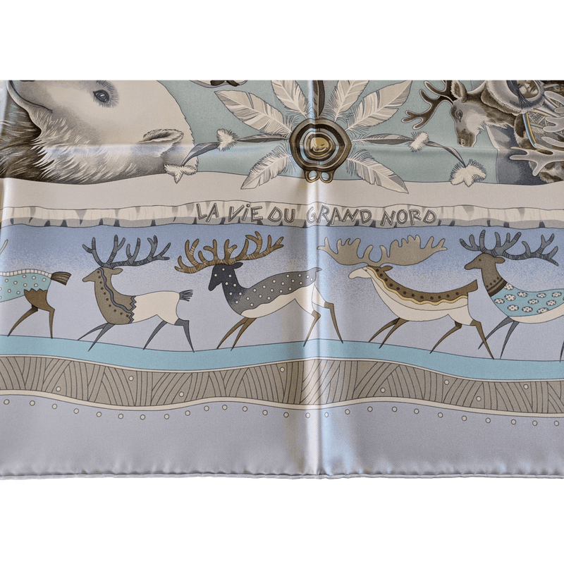 HERMES LA VIE DU GRAND NORD Twill Silk Carre 90 x 90 cm,