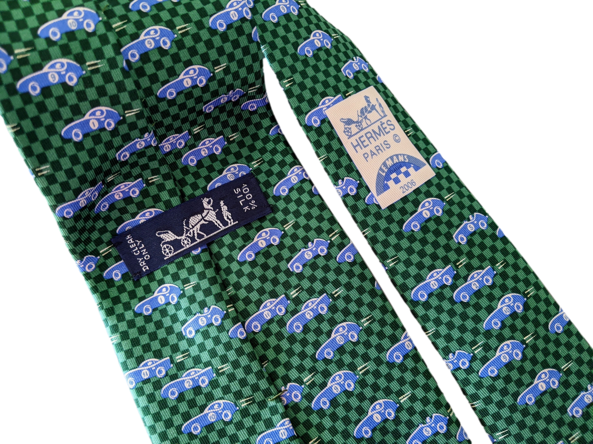 HERMES LE MANS 2006 Limited Green/Blue Twill Silk Tie 5319 TA
