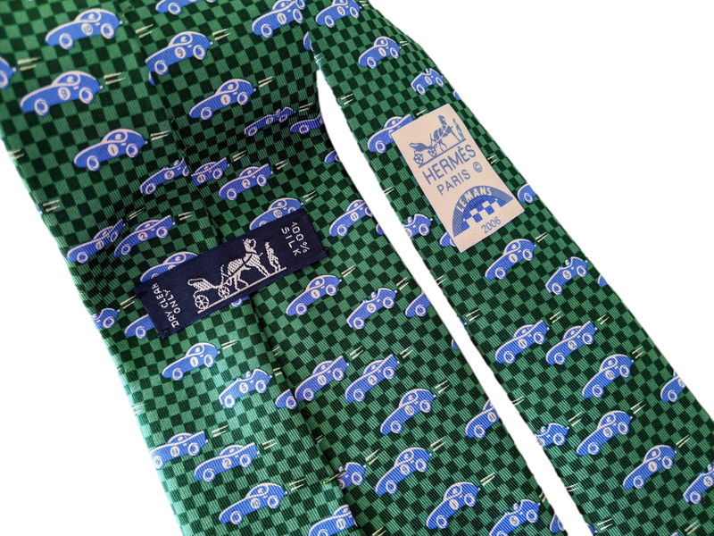 HERMES LE MANS 2006 Limited Green/Blue Twill Silk Tie 5319 TA