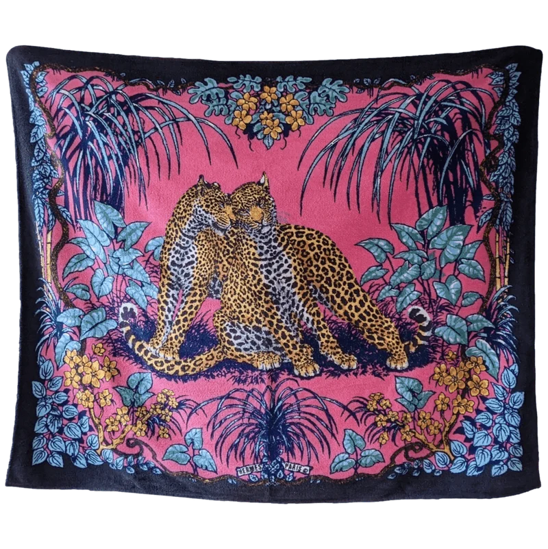 HERMES X ROBERT DALLET Fuchsia JUNGLE LOVE Tapis de Plage Terry Beach XXL 148 x 220 cm A20241115