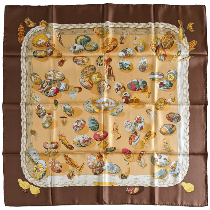HERMES Lot de 2 Twll Silk Scarves  90 x 90 cm