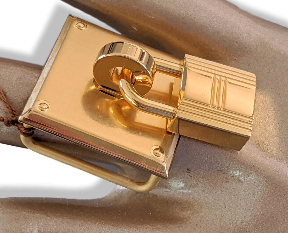 Hermes Luxurious Plated Gold TRESOR Buckle 24 mm RARE, New with Pochette! - poupishop