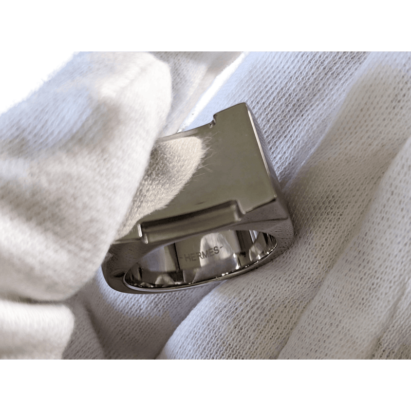 HERMES Men's Important Signet Ring H in Brushed/Shiny Stainless Steel
