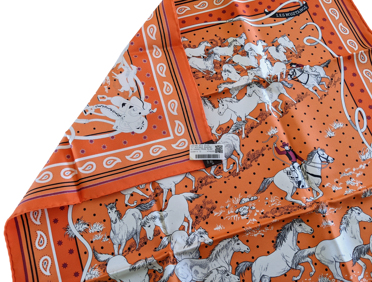 HERMES MUSTANGS [JUTTA19] by Robert Dallet Bandana 55 x 55 cm