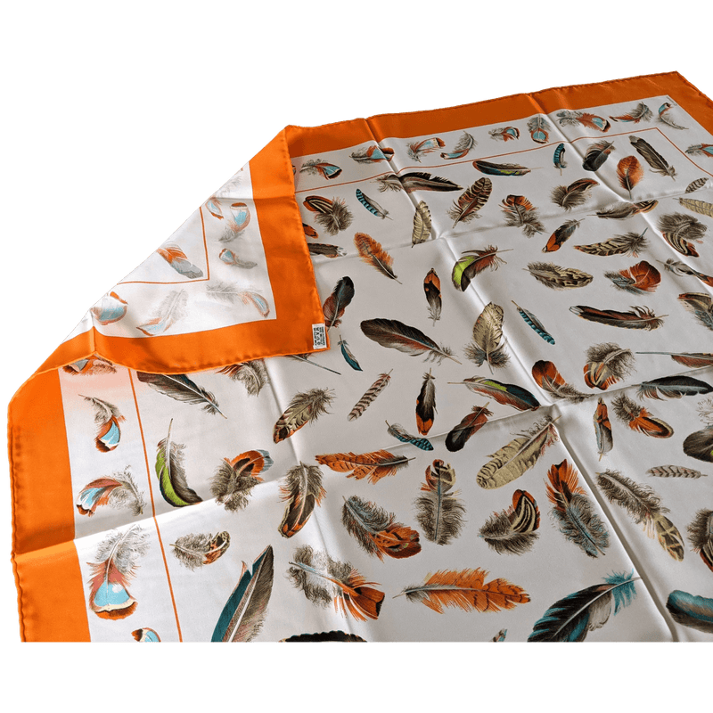 HERMES Plumes Special Issue pour la Maison Deyrolle Twill Silk Scarf 90 x 90 cm