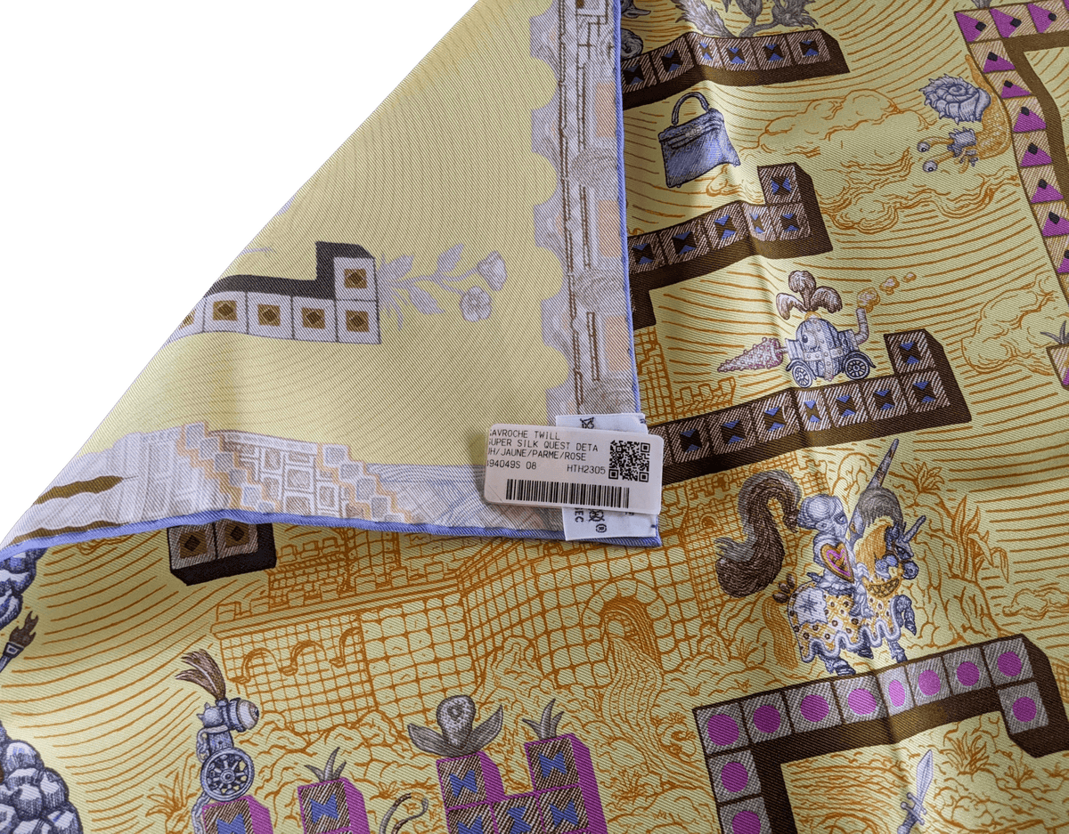 HERMES SUPER SILK QUEST DETAIL Twill Gavroche 45 x 45 cm,