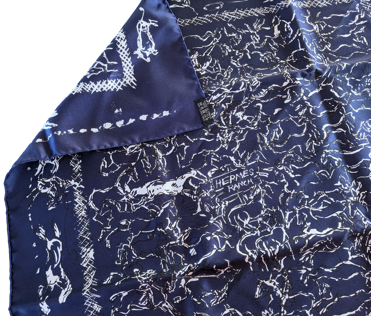 Hermes 2014 Marine/Blanc Special Issue "Ranch" by Philippe Dumas Twill Silk Bandana Carre 55