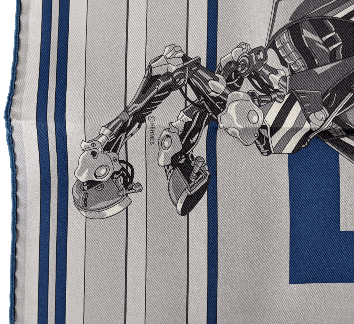 HERMES ROBOCABAR [D1023.6] Twill Gavroche 45 x 45 cm