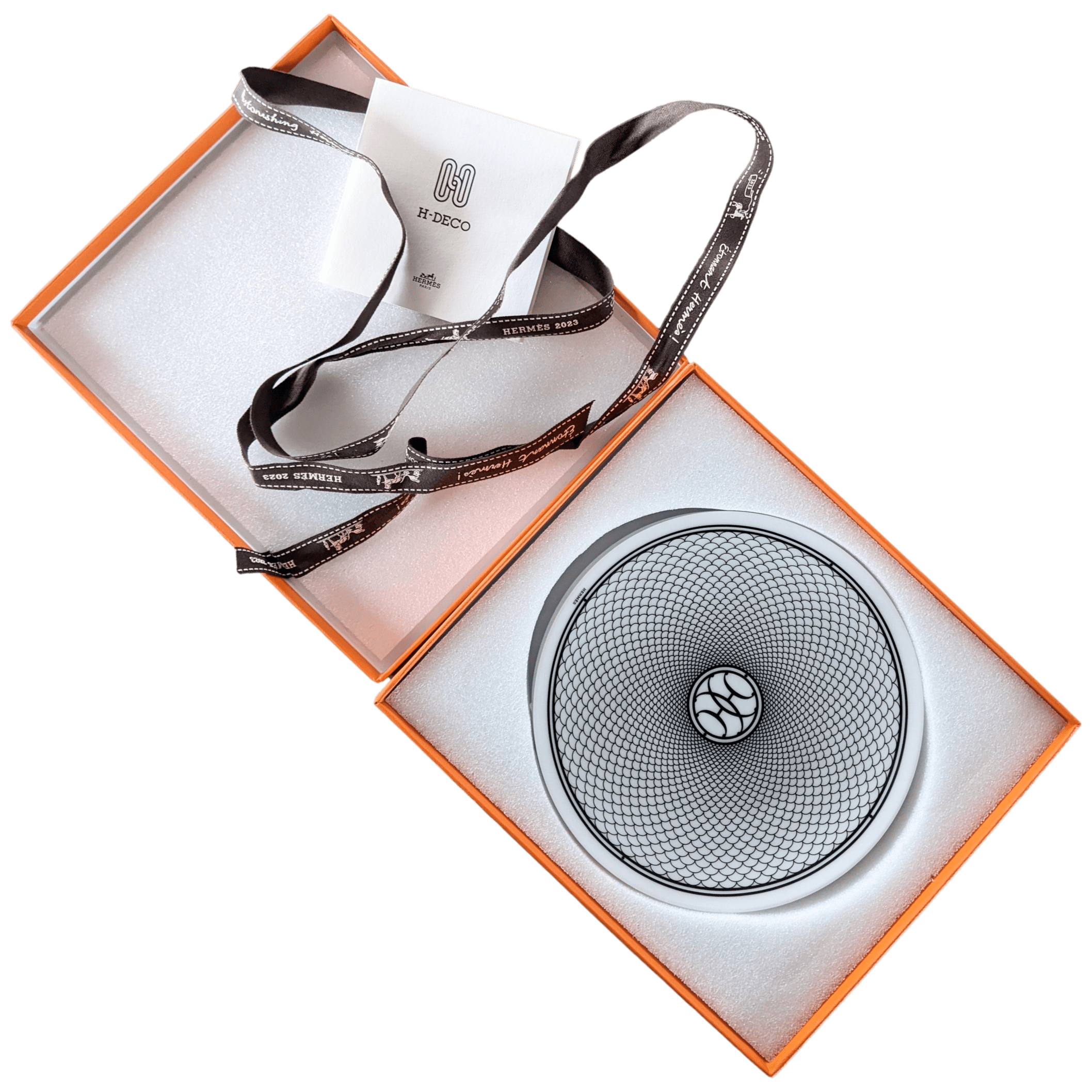 HERMES H-DECO パンプレート 2枚セット HERMES Set of 2 H Deco N° 1 Porcelain Small Plates, New in Box