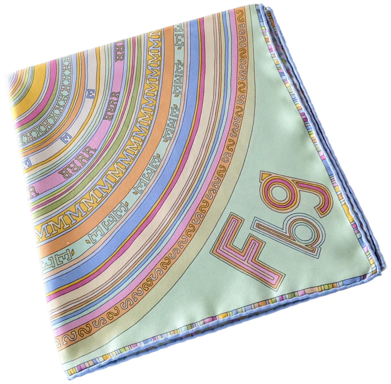 HERMES TOHU BOHU Pistache/Rose Twill Gavroche 45 x 45 cm