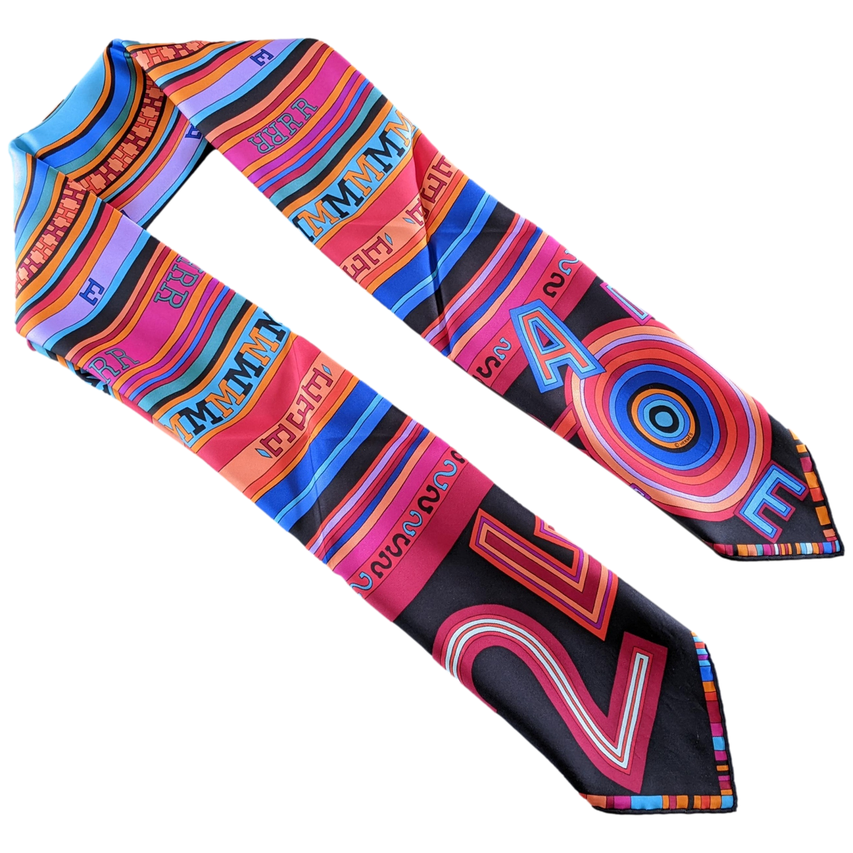 HERMES TOHU BOHU 2004 Black/Multi Twill Silk Scarf 90 x 90 cm