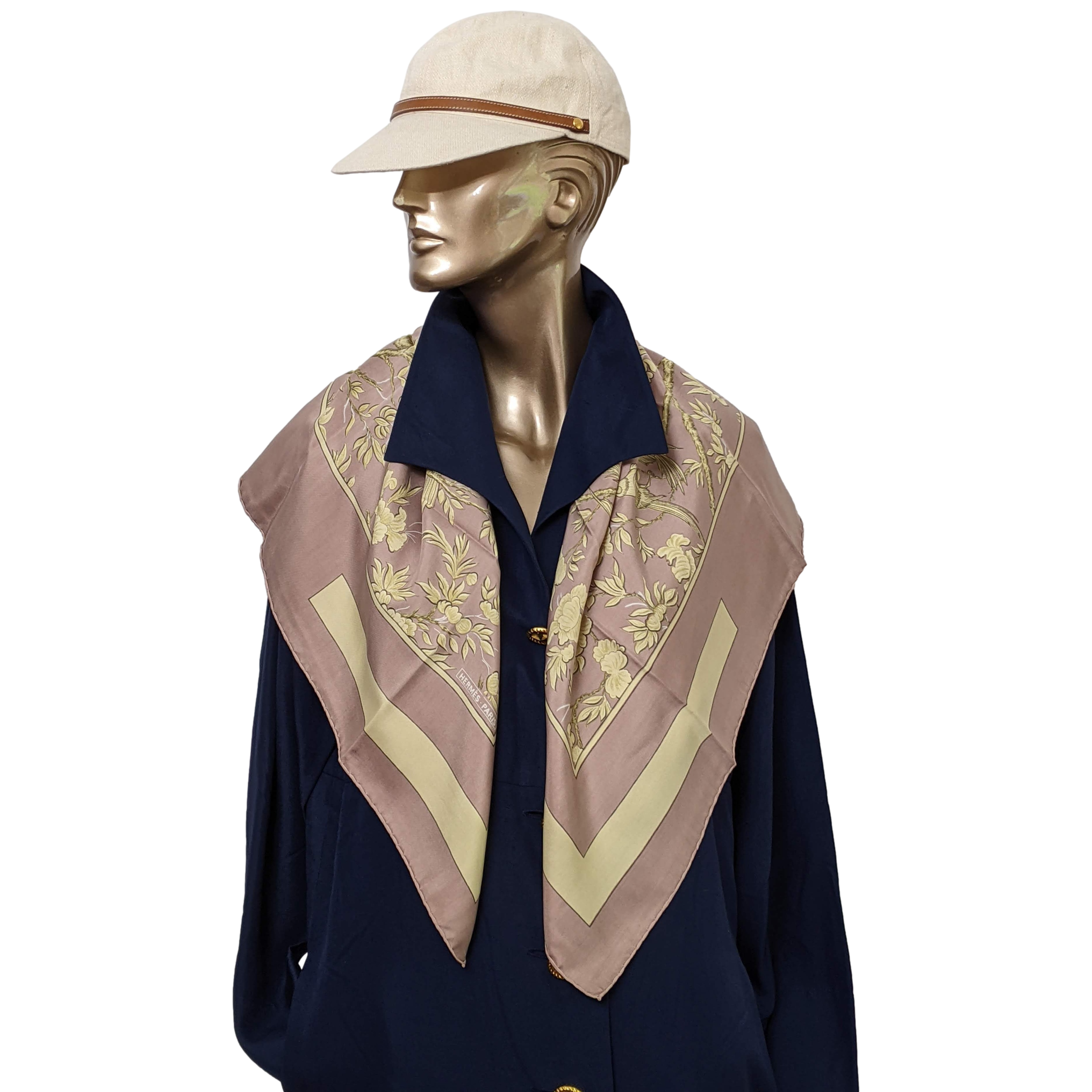 HERMES 1963 VIEILLE CHINE by Mme la TORRE Twill Scarf 90 x 90 cm