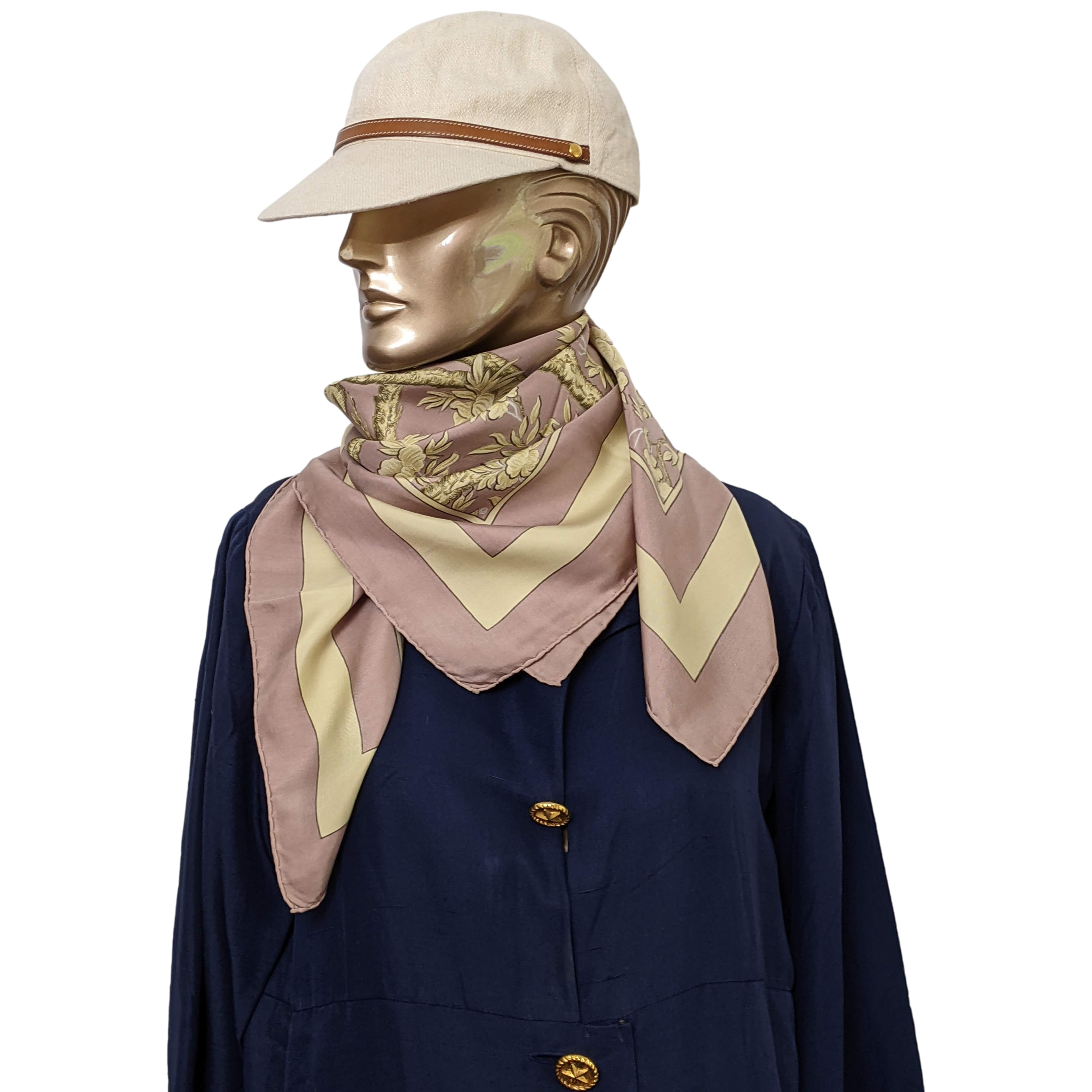 HERMES 1963 VIEILLE CHINE by Mme la TORRE Twill Scarf 90 x 90 cm