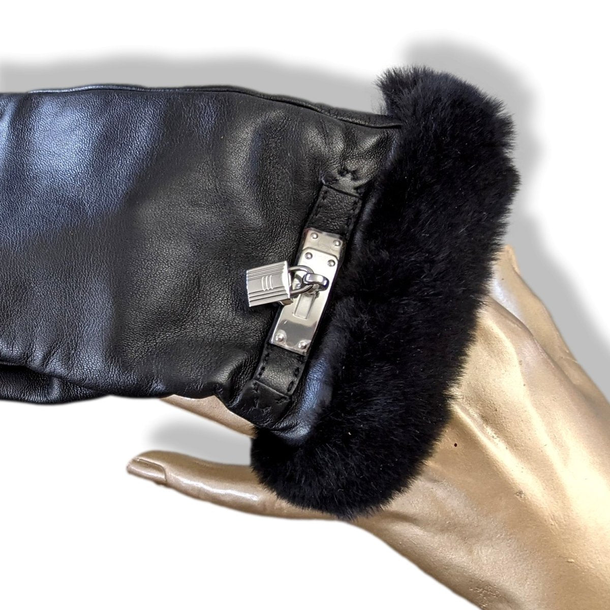 Hermes Women's Noir/Noir Lambskin/Mink Fur GANTS FEMME KELLY Gloves Sz7.5, New! - poupishop