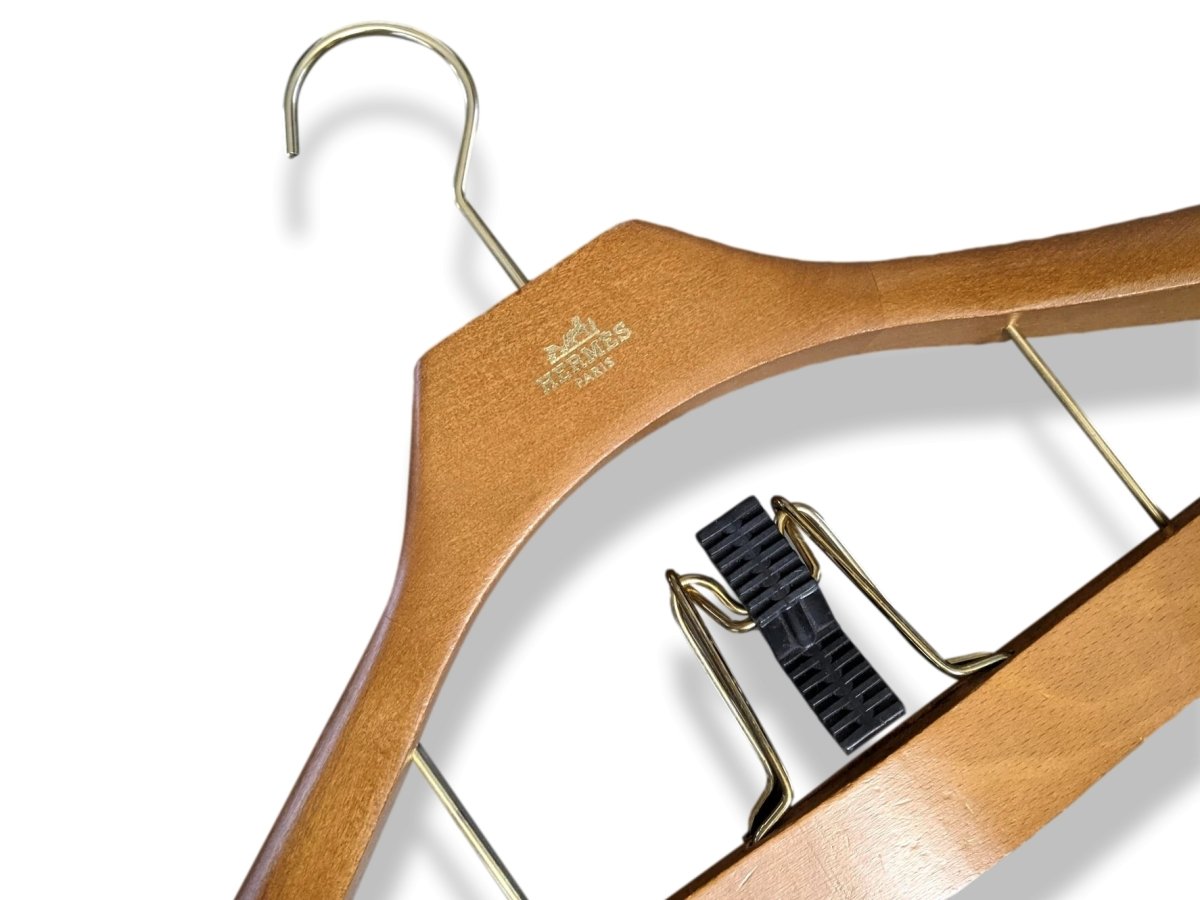 Hermes Wooden Clothing/Skirt/Trouser Clip Hanger - poupishop