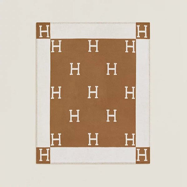 HERMES Avalon Caramel Wool and Cashmere Blanket 140 x 170 cm, New!