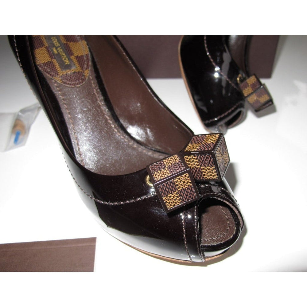 LOUIS VUITTON SAINT HONORE Damier Open Toe Pump Women Shoes Sz35