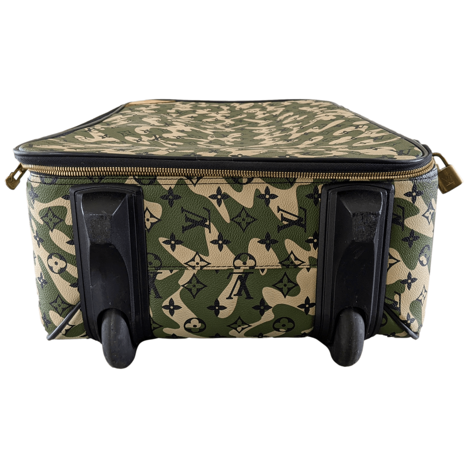 Louis Vuitton x Takashi Murakami 2008 Monogram Camouflage Pegase Valise 60