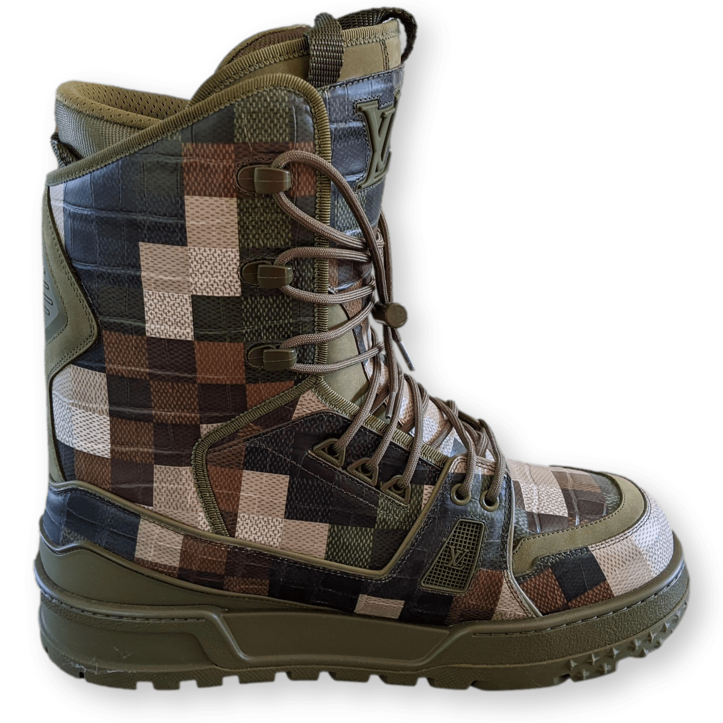 LOUIS VUITTON  LV Trainer Snow Boot Camouflage Sz 8