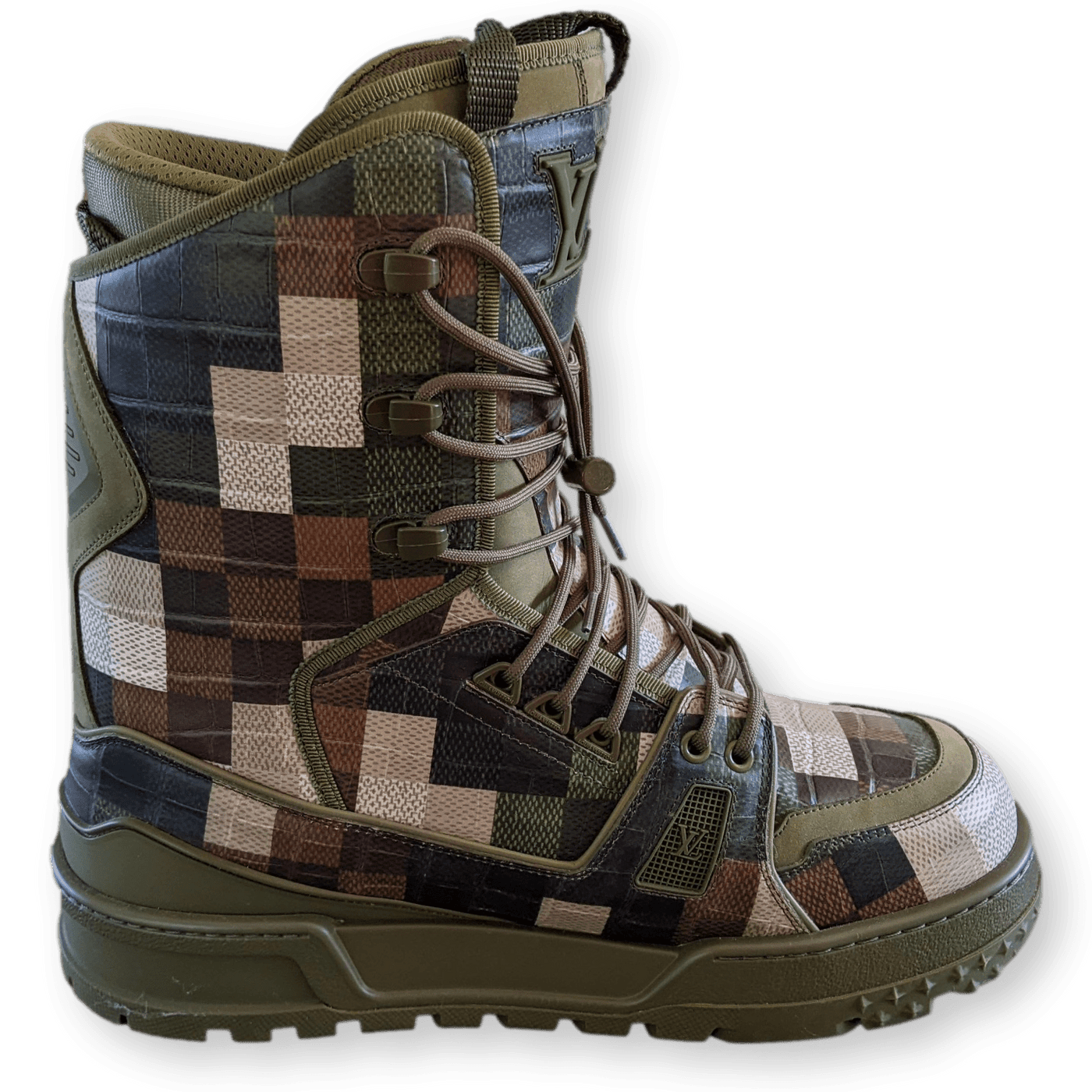 LOUIS VUITTON LV Trainer Snow Boot Camouflage Sz 8, New 