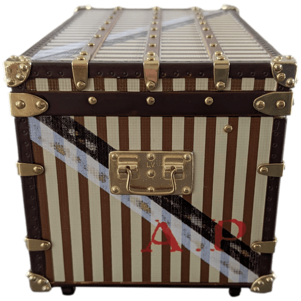 louis-vuitton-vip-paperweight-