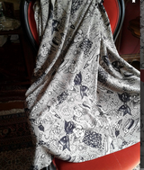 Chanel SS 1993 GrIs/Blanc "Cambon" Crepe of Silk Fabric 140 x 300 cm, RARE!