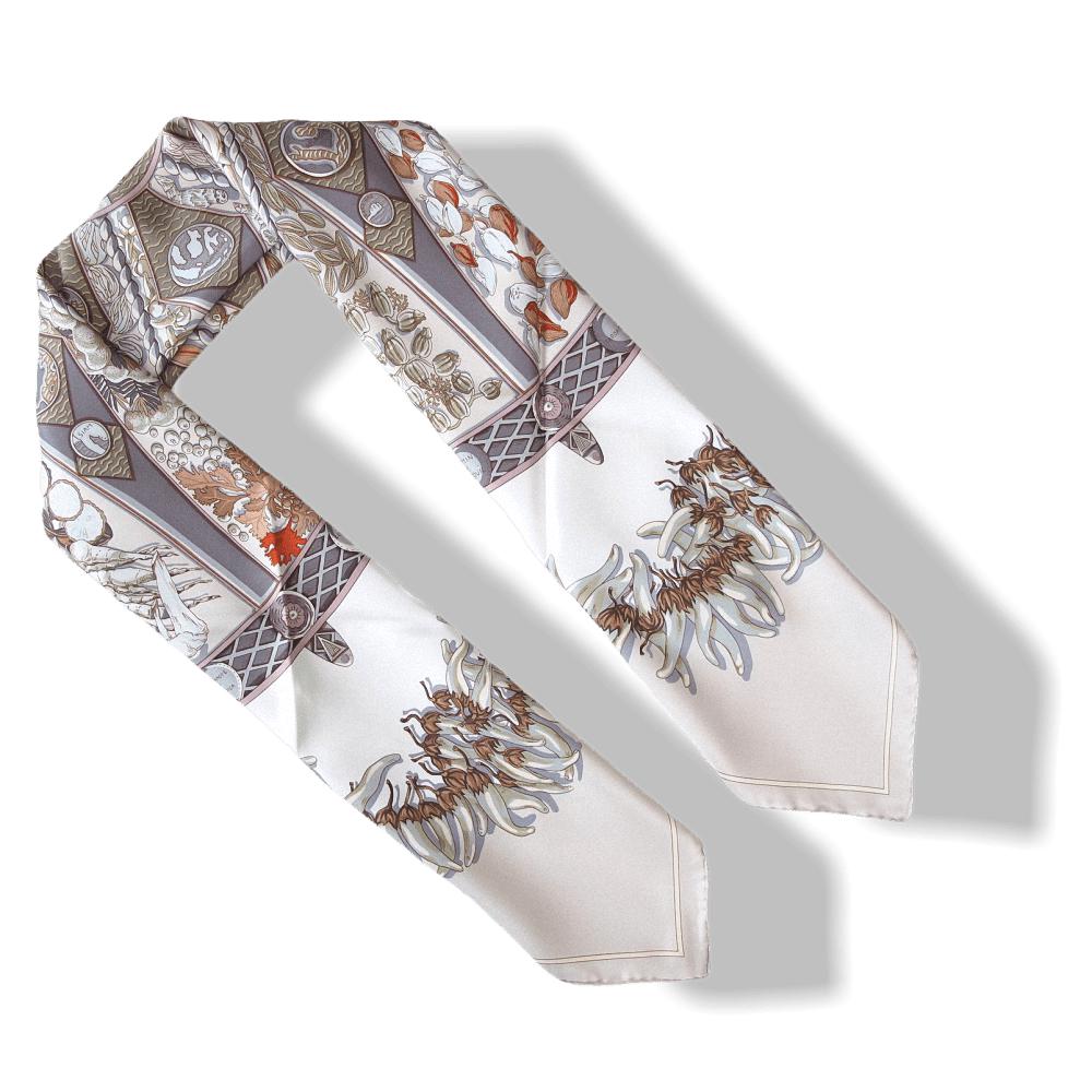 Hermes Au Pays des Epices by Annie Faivre Twill 90