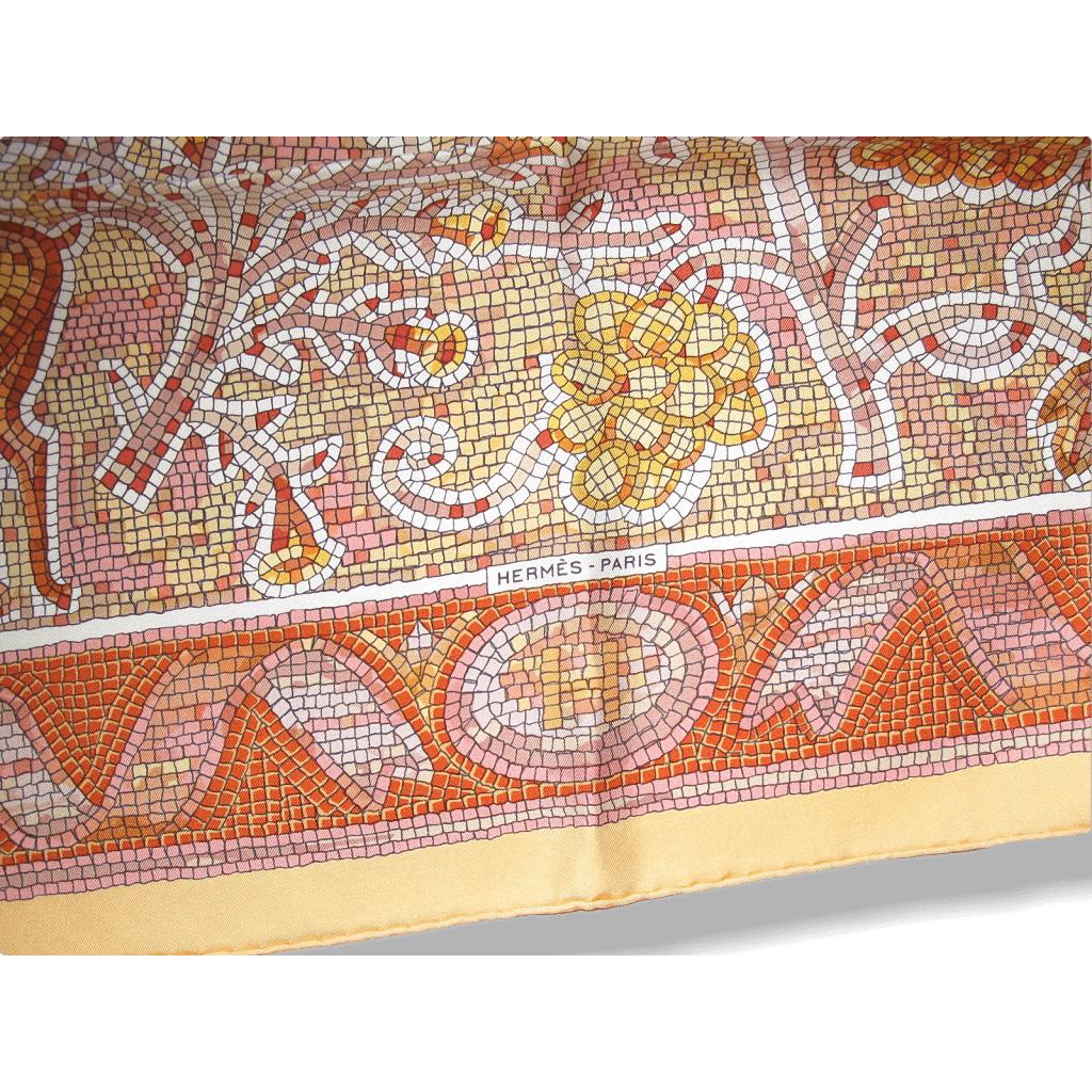 Hermes carre  Mosaics Pavement Twill 90