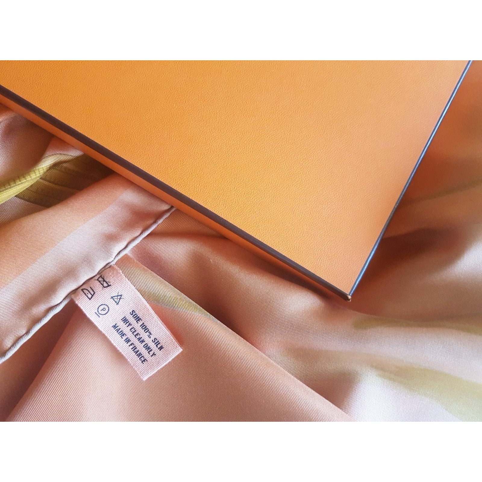 surteint from hermes model tigre royal