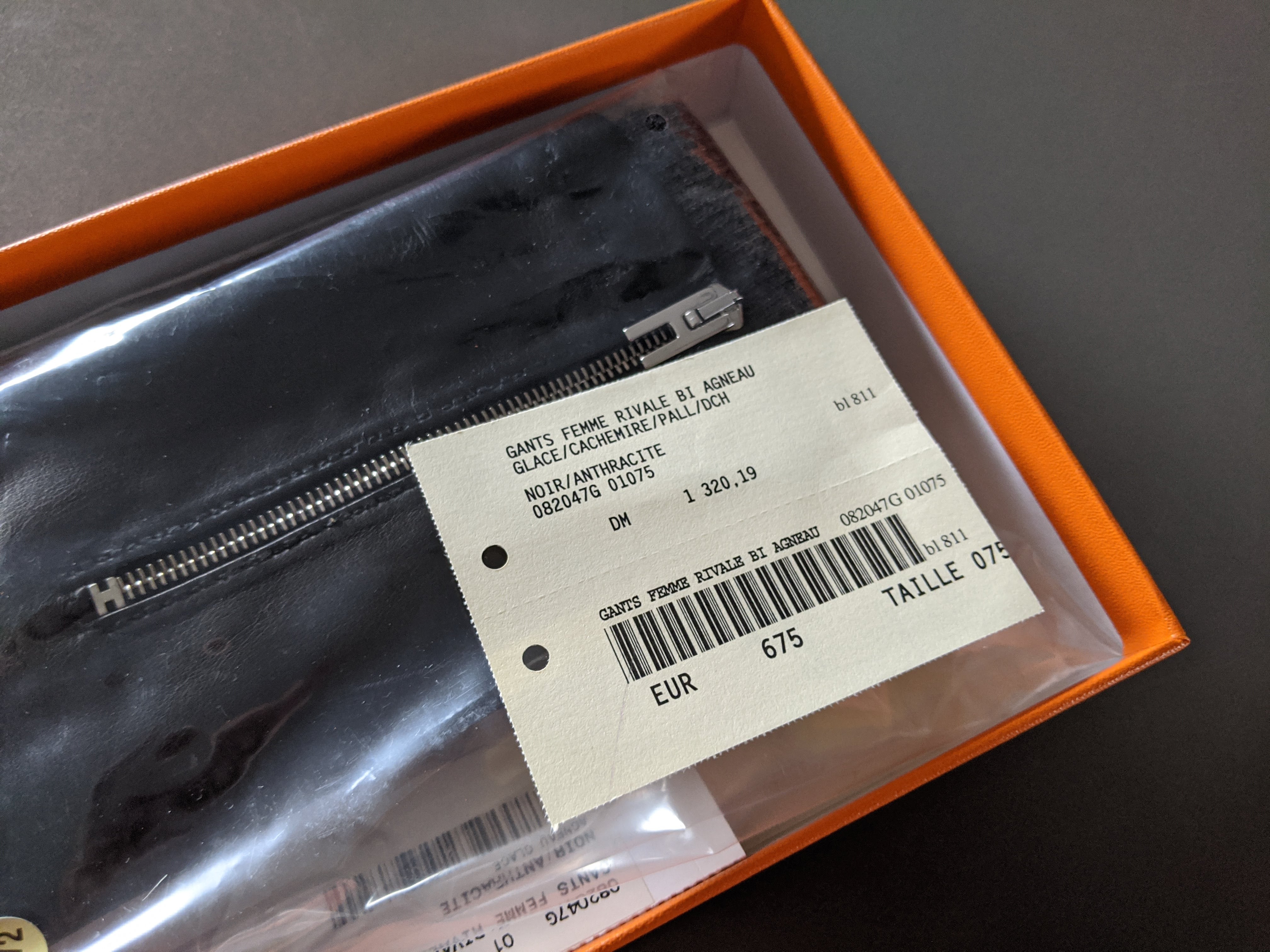 Hermes [GL02] Women's Noir/Anthracite GANTS FEMME RIVALE BI AGNEAU GLACE/CACHEMIRE Gloves, BNWTIB! - poupishop
