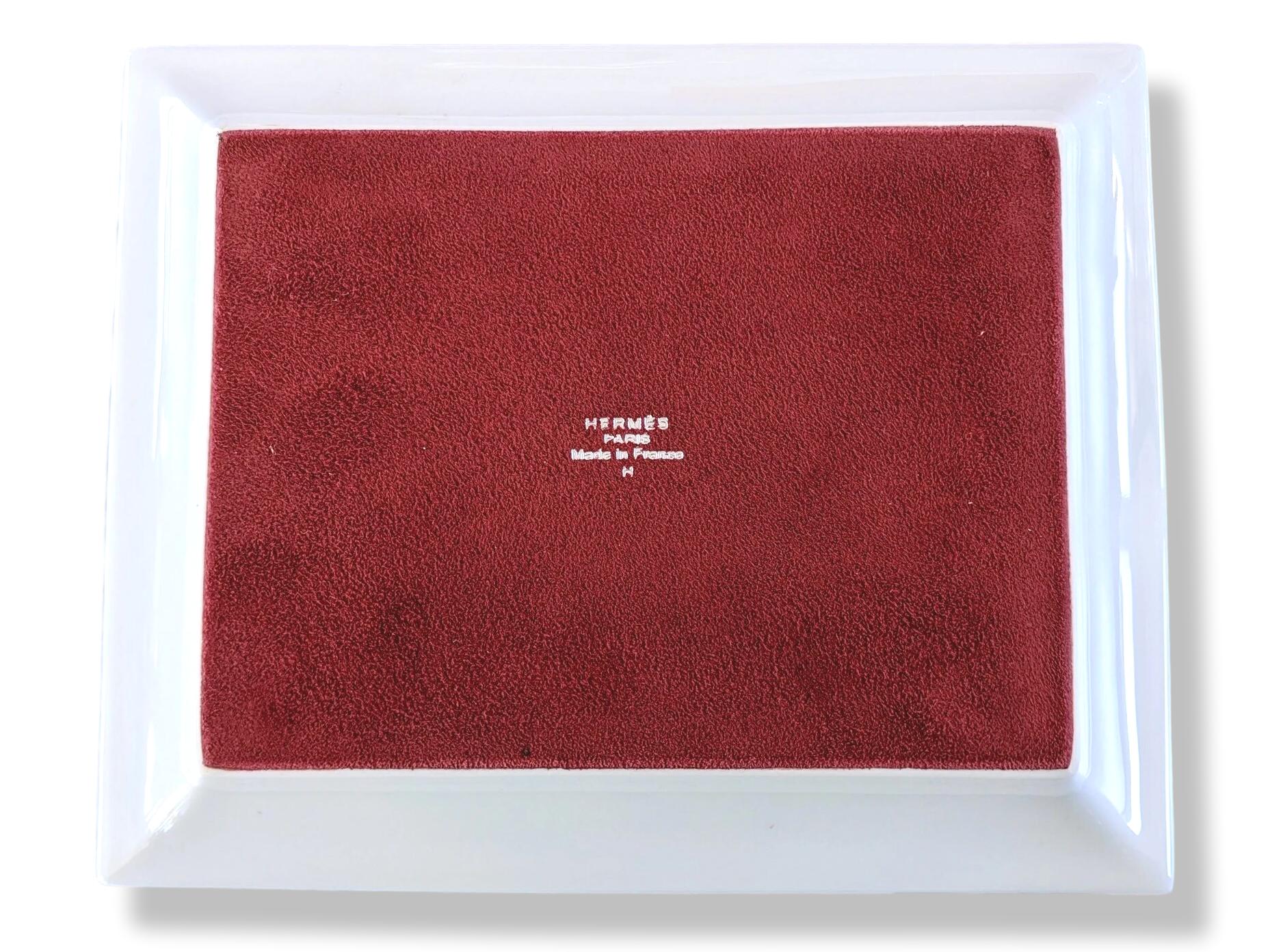 Hermes [H4] Home Rouge Art Deco H DECO Limoges Porcelain Change Tray GM, BNIB!