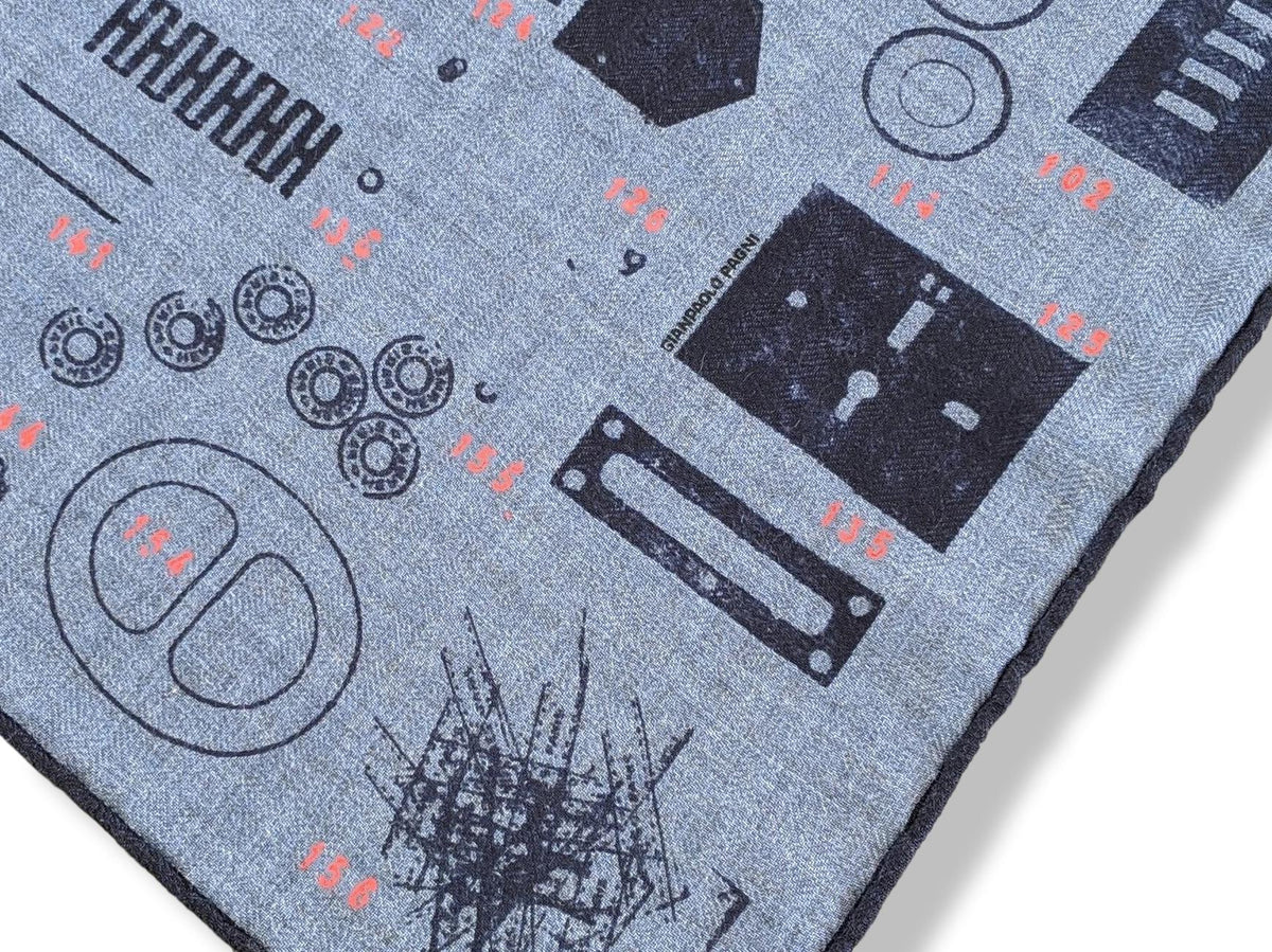 Hermes [S09] 2019 Bleu Chine Navy Red TAMPONNABLE REMIX by Gianpaolo Pagni Cashmere Shawl 140, NWTIB!