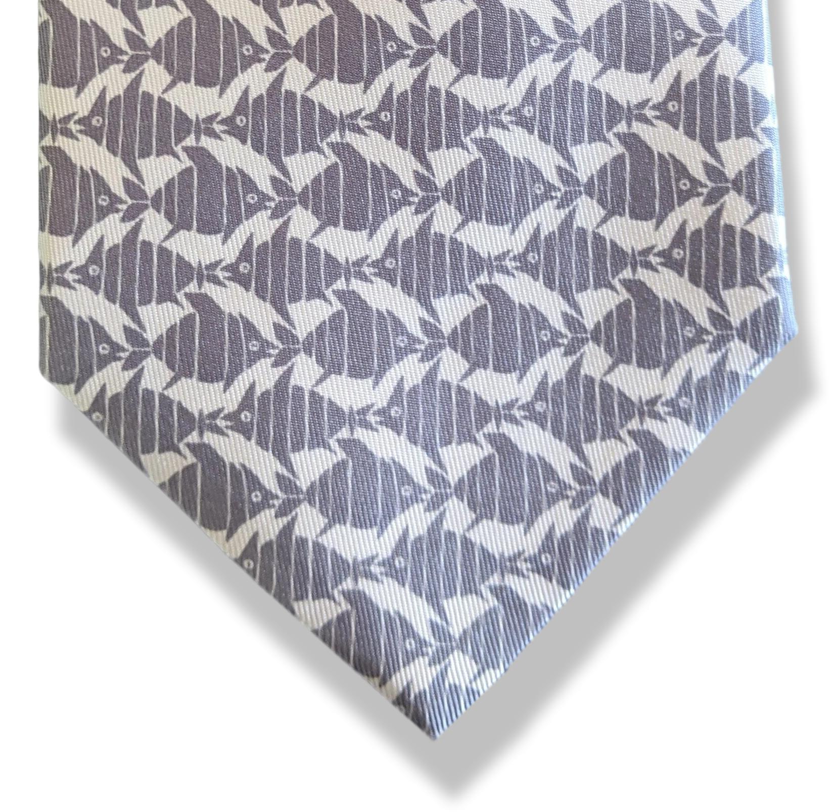 Hermes [T22] Gris Moyen/Blanc FISH Silk Tie 9,1 cm, BNWT!